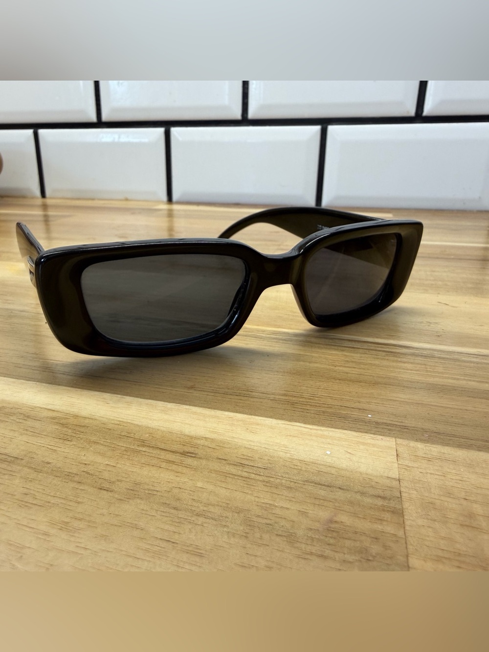 Vintage Gucci 2409/N/S Sunglasses Black Frame Y2K Women's Sunglasses